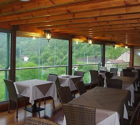 Hostal Monte Rio Hotel Trescares Ngoại thất bức ảnh