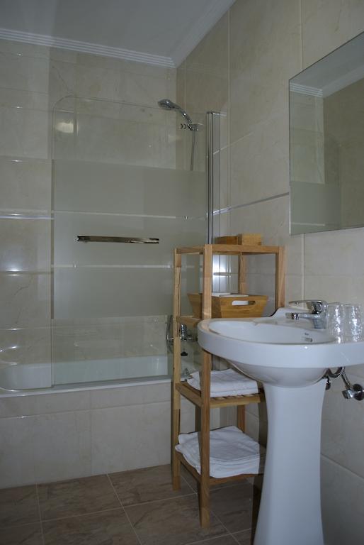Hostal Monte Rio Hotel Trescares Phòng bức ảnh